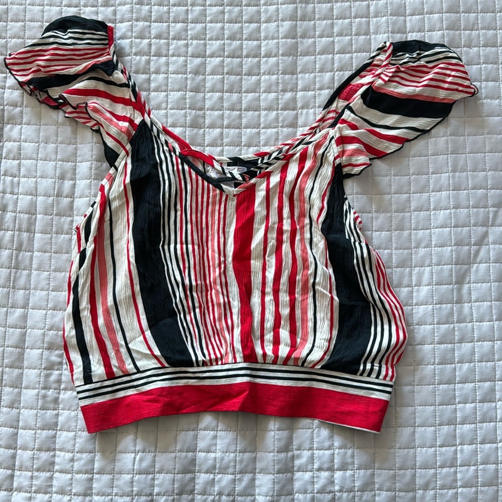 Ladies crop top